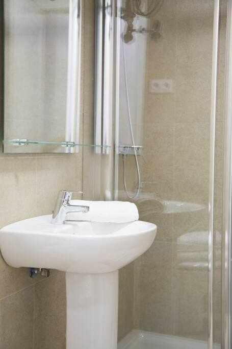 Comodo Y Agradable Estudio En Madrid Centro A3 エクステリア 写真