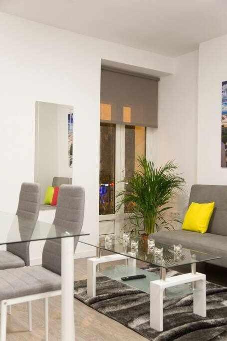 Comodo Y Agradable Estudio En Madrid Centro A3 エクステリア 写真