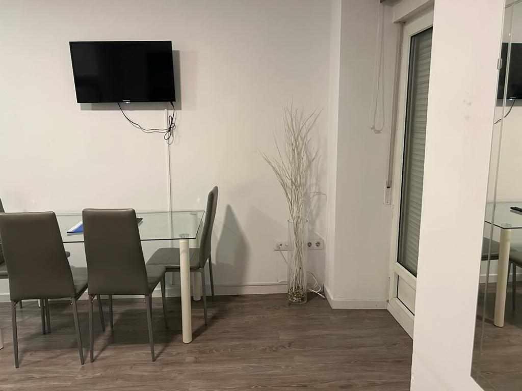 Comodo Y Agradable Estudio En Madrid Centro A3 エクステリア 写真
