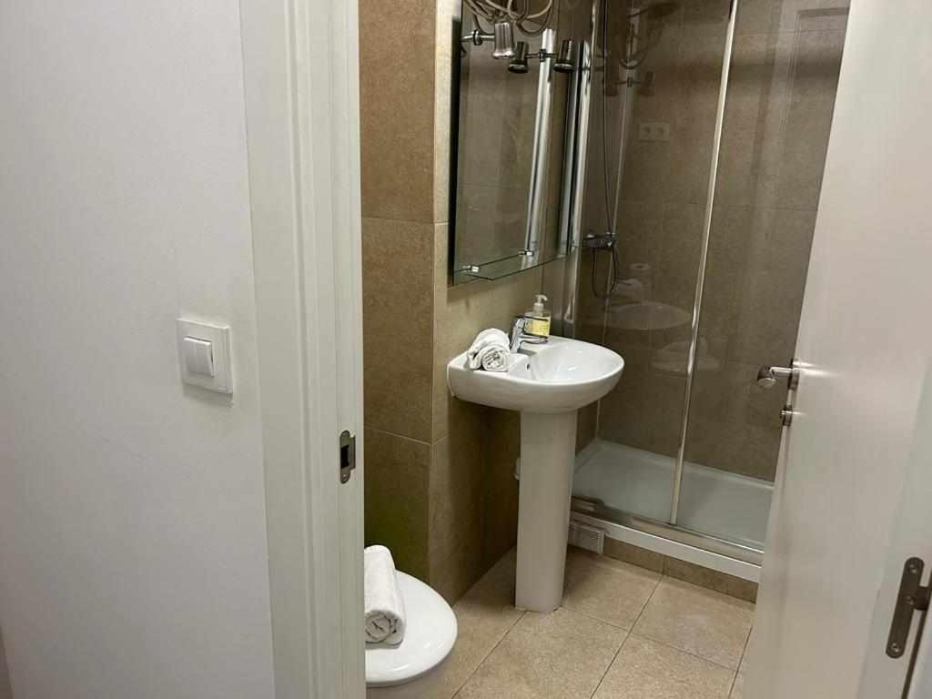 Comodo Y Agradable Estudio En Madrid Centro A3 エクステリア 写真